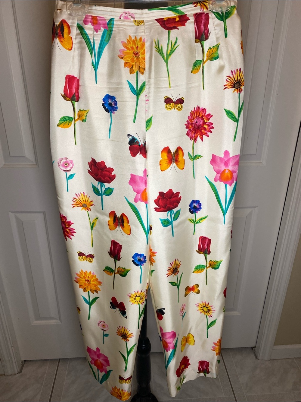 Tao Cream Floral & Butterfly 100% Silk Wide-Leg Pants
